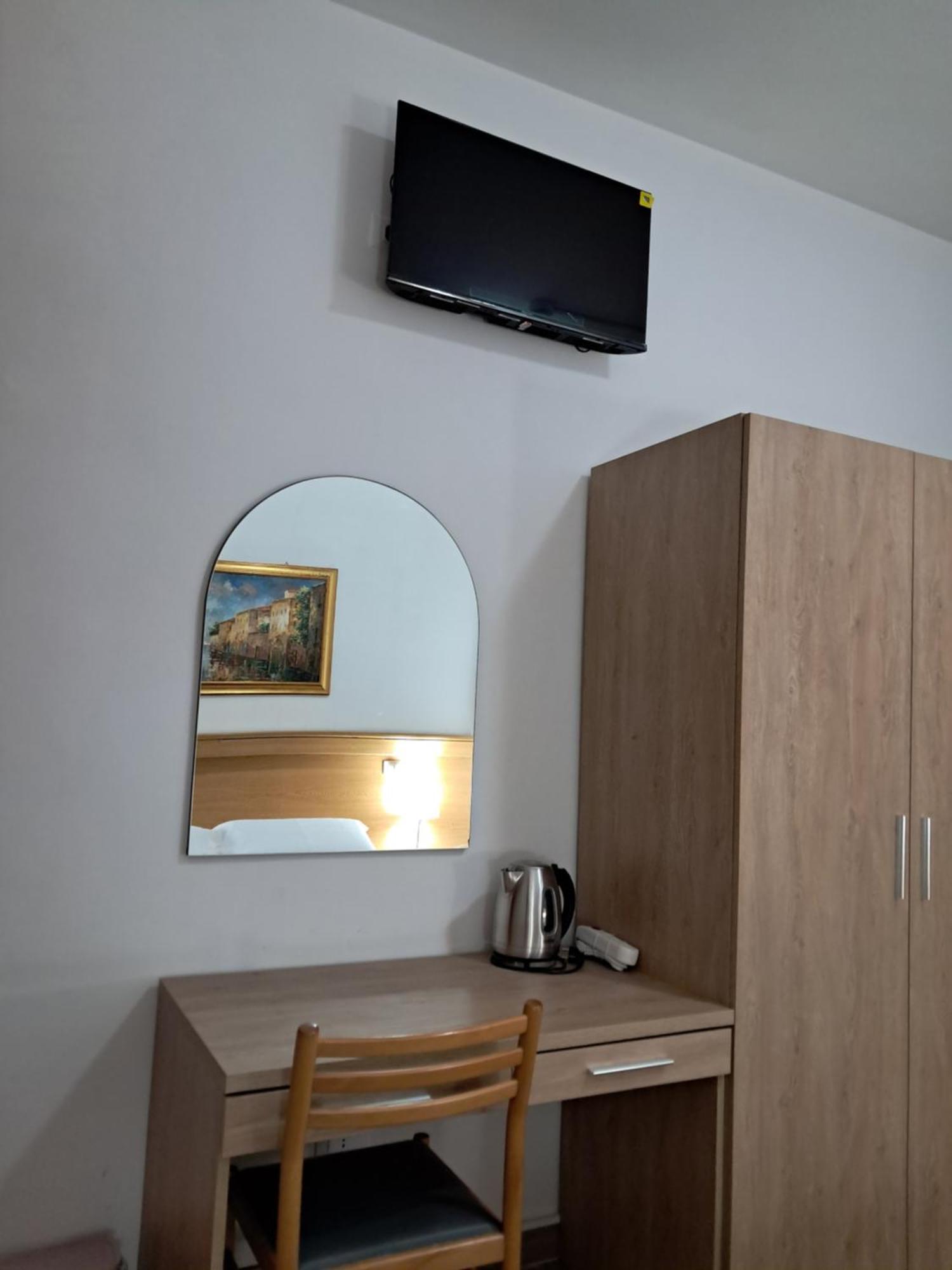 Hotel Tito 2 ميستر المظهر الخارجي الصورة