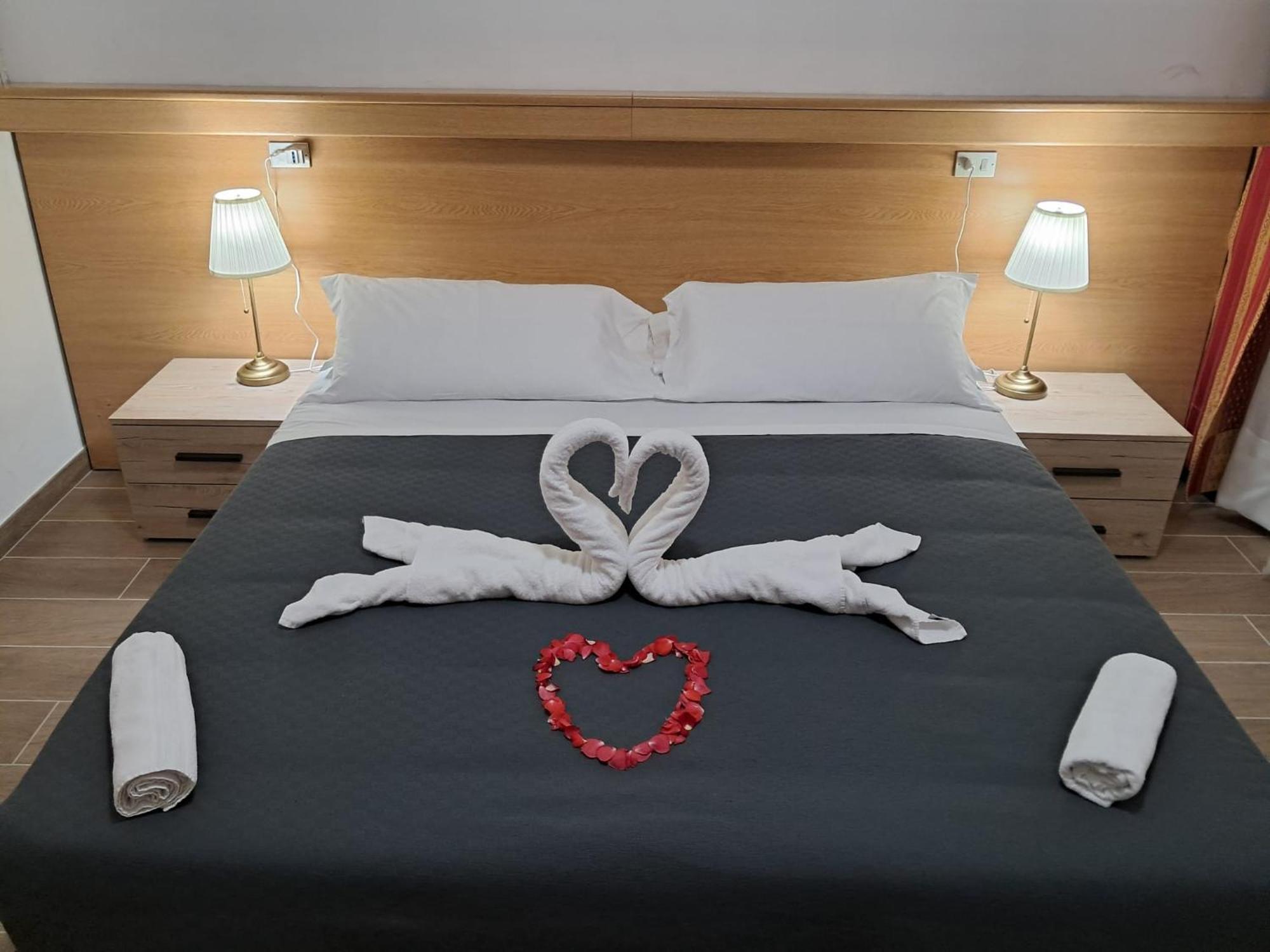 Hotel Tito 2 ميستر المظهر الخارجي الصورة
